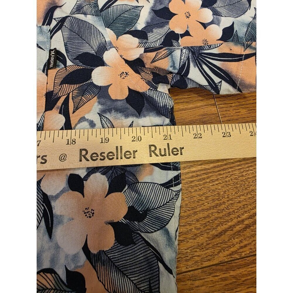 Hurley Button Up Shirt Mens Size M Tropical Hawaiian Short Sleeve Blue Peach EUC - Picture 7 of 11